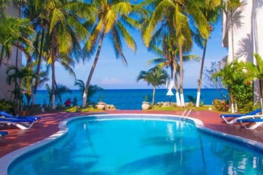 Chrisanns Hidden Cove 2 Bedroom Saint Maryʼs Jamaica
